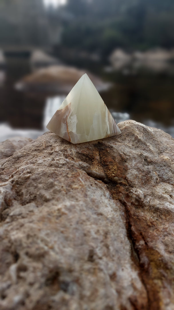 Banded Green Onyx Pyramid