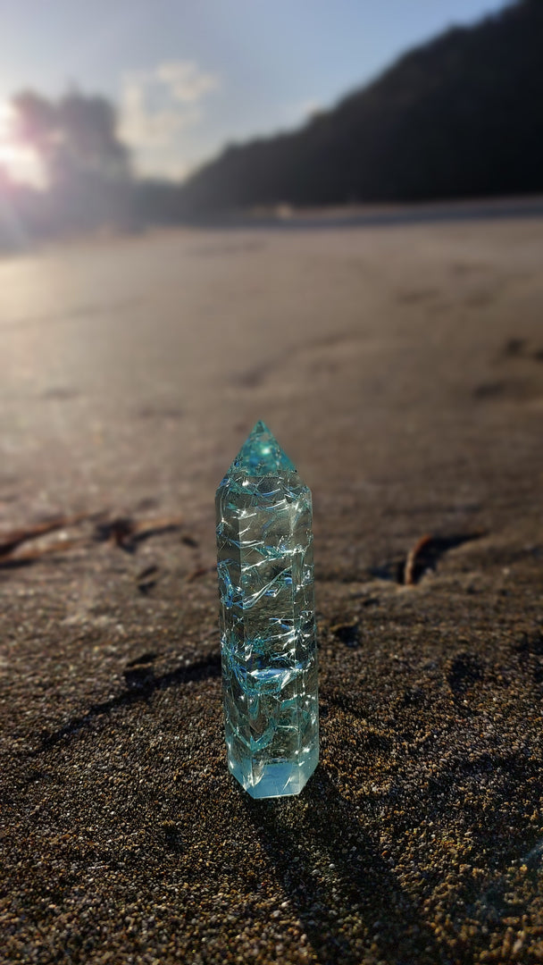Aqua Crackle Quartz Tower C