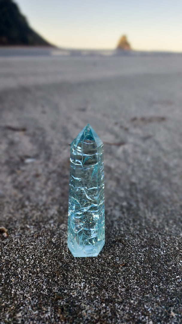 Aqua Crackle Quartz Tower B